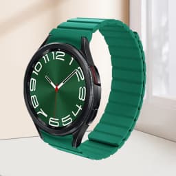 Magnetic Silicone Strap for Samsung Galaxy 6 5 4 40 44mm 6/4Classic 43 47mm 42 46mm No Gaps Bracelet for Watch 5Pro 45mm Band
