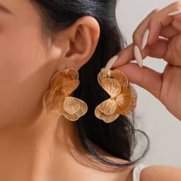Elegant Multi Layer Metal Petal Flower Stud Earrings for Women Creative Gold Color Hollow Floral Piercing Earrings Jewelry Gifts