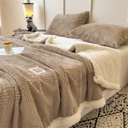 Double Layer Sherpa Fleece Blanket Autumn Winter Thick Warm Plush Blankets for Bed Cozy Fluffy Soft Faux Rabbit Fur Sofa Blanket
