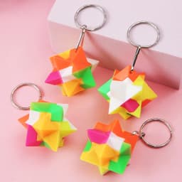 10Pcs Geometrical Puzzle Ball Keychain Educational Toys for Kids Birthday Party Favors Guest Gifts Giveaway Goodie Fillers
