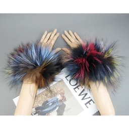2026 New Style Fox Fur Cuff Arm Warmer Lady Bracelet Real Fur Wristband Glove High Quality Fox fur Cuffs Hot Sale Wrist Warmer