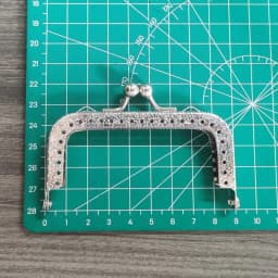 10 Pcs/Lot 8.5 CM Antique Bronze Silver Square Metal Purse Frame Knurling Straight Edge Kiss Clasp DIY Bag Accessory