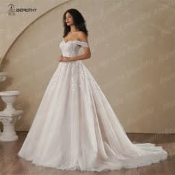 BEPEITHY Customized Strapless A Line Lace Wedding Dresses 2025 Spring Sleeveless Boho Champagne Ivory Bride Beach Bridal Gown