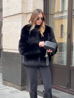 Winter Luxury Turn Down Collar Long Sleeves Cardigan Overcoat Soft Jacket Faux Fur Jacket Coat Women Black Short Fur Jacket