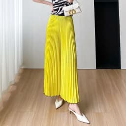 Comfortable, fashionable, casual, high-end, simple, loose, wide leg skirt pants for women summer 2025, new pleated design