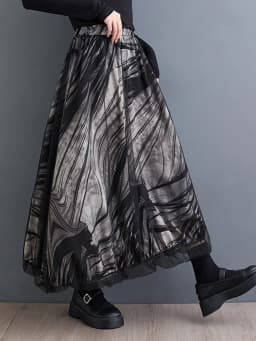 [EAM] High Elastic Waist Black Dot Printed Mesh Spliced A-line Half-body Skirt Women Fashion Tide New Spring Autumn 2026 1DJ0329