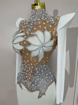 Luxury Sparkly Diamonds Pearl White See Through Mesh Long Dress Women Wedding Evening Party Stage Performance Photoshoot Dress