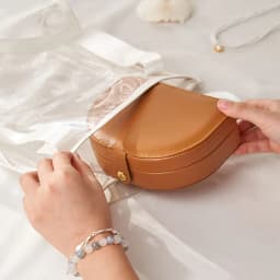 1pcs Single Layer Storage Box Ladies Travel Leather Jewelry Box Classic Black Pure White Fashion Brown Storage Box