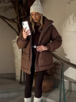Upgraded Thickened Allover Printed Mid Length Padded Coat Stand Collar Drawstring Waist Windproof 2026 Winter Women Outer Jacket