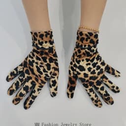 D0UB Unisex Leopard Pattern Gloves Breathable Polyester Cold Weather Essential Club Handwear