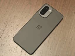 OnePlus Ace6T 5G Unlocked China Version 6.83 inch AMOLED 165HZ Snapdragon8 Gen5 8300mAh SuperVOOC100W Charge 50MP Google Play