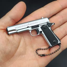 2026 New Mini 1911 Full Metal Gun Model Toy Keychain Pendant 1:3 Scale Removable Decompression Gadget Men's Gift Desk Decoration