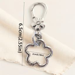 2 Pcs Flower Keychain for Women with Lobster Clasp Flower Keychains Cute Bag Pendant Decoration