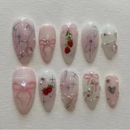 24pcs Baroque Style False Nails with Gold Moon Star Design Almond Fake Nail Patches Wearable Heavy Metal French Press on Nails
