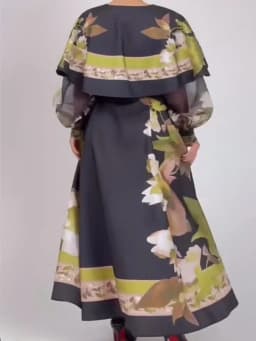 Retro 2025 Women's Autumn New V-Neck Cloak Lantern Long Sleeve Loose Print Dress With Waist-Tied And Big Swing Fluffy Dress