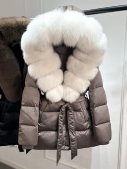 Lagabogy 2025 Top Quality Winter White Goose Down Jacket Women Coat Natural Silver Fox Fur Hooded Thick Female Waterproof Parkas