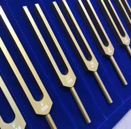Yoga Tuning Fork Color Sets Tuning Fork Hammer Tools Sound Healing Therapy Kit 174HZ /285 /396 /417 /528/ 639 /741 /852 /963HZ