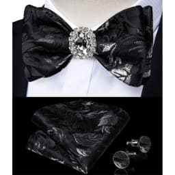 Classic White Selr-tie Bowtie with Ring Pocket Square Cufflinks Set Fashion Solid Men's Bow Tie for Wedding Groom Business Knots