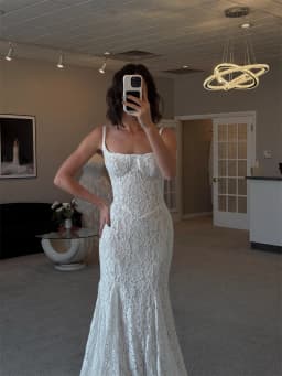 Rebecca Custom White Lace Spaghetti Strap Square Neck Mermaid Wedding Dress Sleeveless Bridal Gown Formal Evening Party Dress