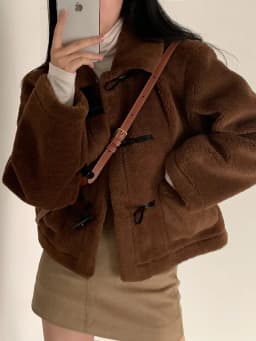 Short Women's Jacket Lamb Velvet Fur Leather Integrated Loose Cotton Coat Trendy Commute Style Button Closure Color