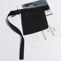 [EAM] Black Irregular Pocket Buckle Long Wide Belt Personality Women New Fashion Tide All-match Spring Autumn 2026 1DH8957