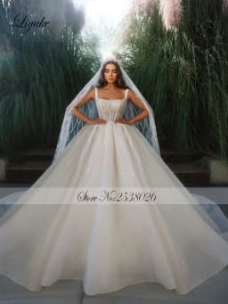 Liyuke Square Collar Ball Gown Wedding Dresses Luxury Stunning Beading Pearls Embroidery Princess Bridal Skirts