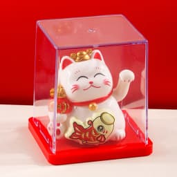 2inch Mini Lucky Cat Ornament Solar Powered Claws Movable Lucky Cat Decoration For Desk Table Counter Bring Fortune Ornaments