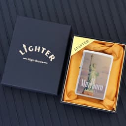 Marlboro Creative and Personalized Grinding Wheel Kerosene Lighter Gift Box World-famous Scenic Spots Men's Gift Wholesale