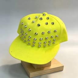 Street style rivet baseball cap for men and women,sun protection hat suitable for outdoor sports in spring and summer,adjustable