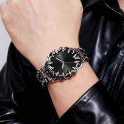 2026 New Men Watch Technology Style Silver Stainless Steel Relief Clock Quartz Movement 3Bar Waterproof Sports Wristatch for Men