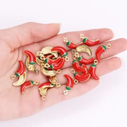 10Pcs 3D Pepper Enamel Alloy Pendant Cute Mini Red Chili Food Charm for Women's Bracelet Earrings DIY Jewelry Making Accessory