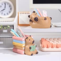 Cute Capybara Small Plant Pot Resin Succulent Planter for Home Office Desk Mini Ornament Fairy Garden Flowerpot Decoration