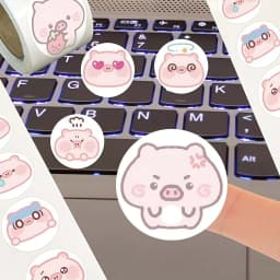 500Pcs/Roll Kawaii Pig Stickers, Cute Expression Round Decals for DIY, Journal & Gift Embellishment