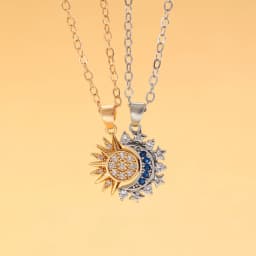 2pcs Set Retro Hollowed Magnetically Attract Sun Moon Heart Crystal Pendant Couple Necklaces for Women Men Friend Jewellery Gift