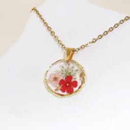 Pressed Flower Charm Necklace Handmaking Epoxy Resin Dried Flower Series Necklaces Natural Flowers Pendant Custom Chain Necklace