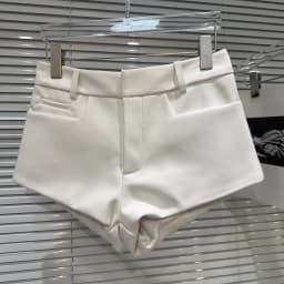 DEAT 2026 Spring New Items PU Leather Solid Color High Waist Shorts For Women Temperament Short Pants Female Fashion 11A02227