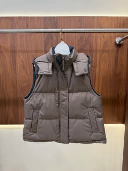 2026 Fall/Winter Women's Hooded Zip-Front Down Vest