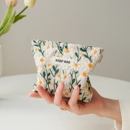 Colorful Checkered Women's Makeup Bag Large Capacity Makeup Lipstick Storage Bag Portable Travel Toiletry Bag Commuter Clutch