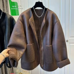 Thickened Leather Jacket Women's Winter Outerwear Warmth Integrated Fur Casual Style round Neck Zipper Closure