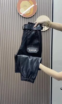 Women's Cargo Leather Pants Fall Winter New Classic Dark Department Fashion Trend Pocket Decoration Loose Oversized Pants 4XL