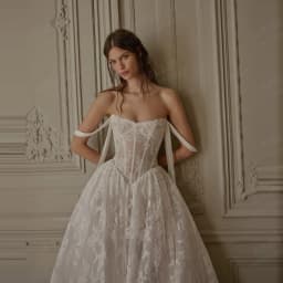 Graceful Boho Lace Appliques Wedding Dresses A-Line Sleeveless Boat Neck Backless Bride Gowns Tulle Customized Vestidos De Noche