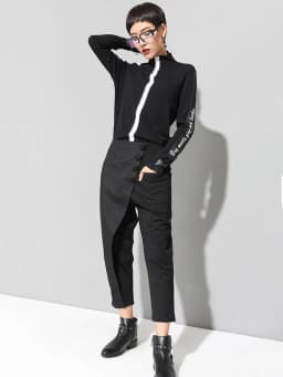 [EAM] High Elastic Waist Black Asymmetric Casual Pants New Loose Fit Trousers Women Fashion Tide Spring Autumn 2026 1DF4648