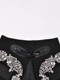 EAM Black Irregular Rhinestones Belted Mini Half-body Skirt High Waist Women Fashion Tide New Spring Autumn 2026 JY75801