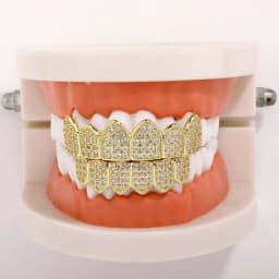 Hiphop Teeth Grillz Set for Unisex Top Bottom Mouth Silver Color Teeth Grills Tooth Cap Removable Dental Fashion Body Jewelry