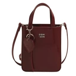 Fashion Pu Leather Shoulder Bag Chic Versatile Small Square Bag with Love Keychain Pendant High Quality Crossbody Bags for Women