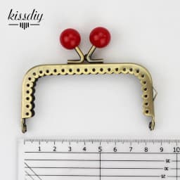 10 PCS/LOT 8.5cm small candy bead Metal Purse Frame Square bright and clean antique bronze lace Coin Purse Frame kiss clasp