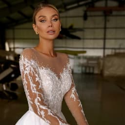 Customized Off Shoulder Wedding Dresses Organza 2025 Strapless Full Sleeve Bridal Gowns for Women New Summer Vestido De Novia
