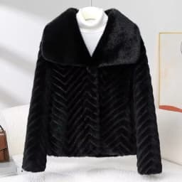 Popular high-end Hepburn style short Coat for women's Winter 2026 new Mink coat Ladies Fur Jackets Fox Fur Car Strip Mink Jacket