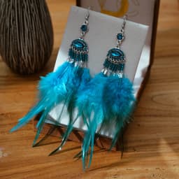 Bohemian Vintage Long Exaggerated Irregular Feather Earrings for Women Ethnic Gold Color Twist Leaf Asymmetry Earrings Jewelry