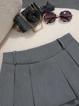 2026 Spring New Design Gray Pleated Mini Skirt